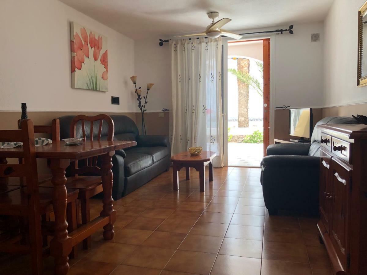 Beachfront Apartment Arona  Extérieur photo