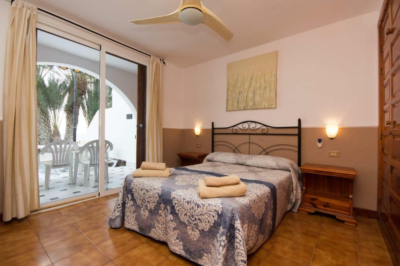 Beachfront Apartment Arona  Extérieur photo